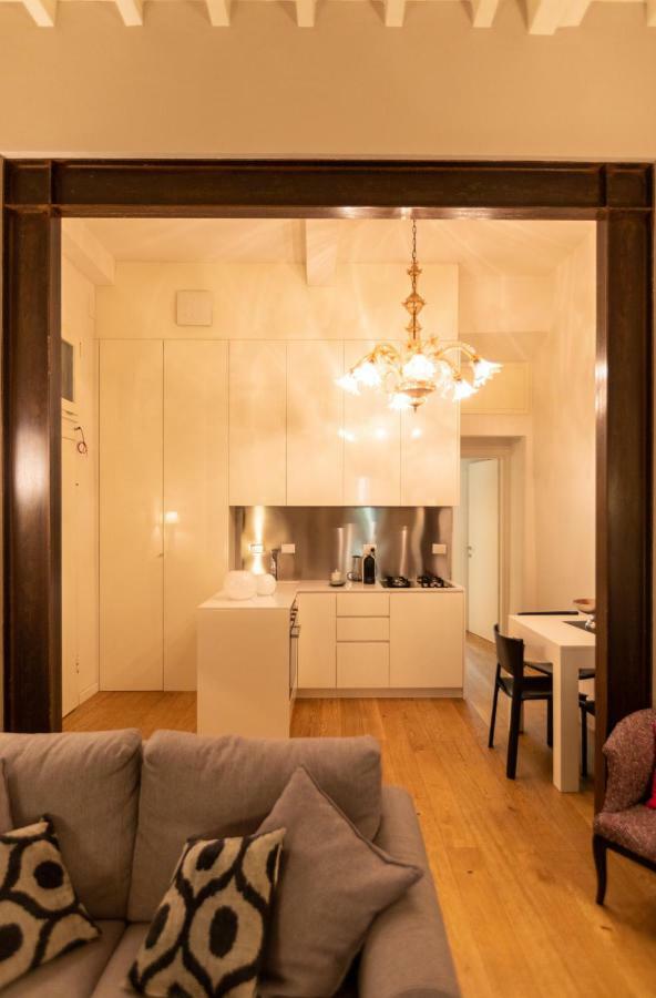 Santa Croce Luxury 2 Bedroom Florence Ngoại thất bức ảnh