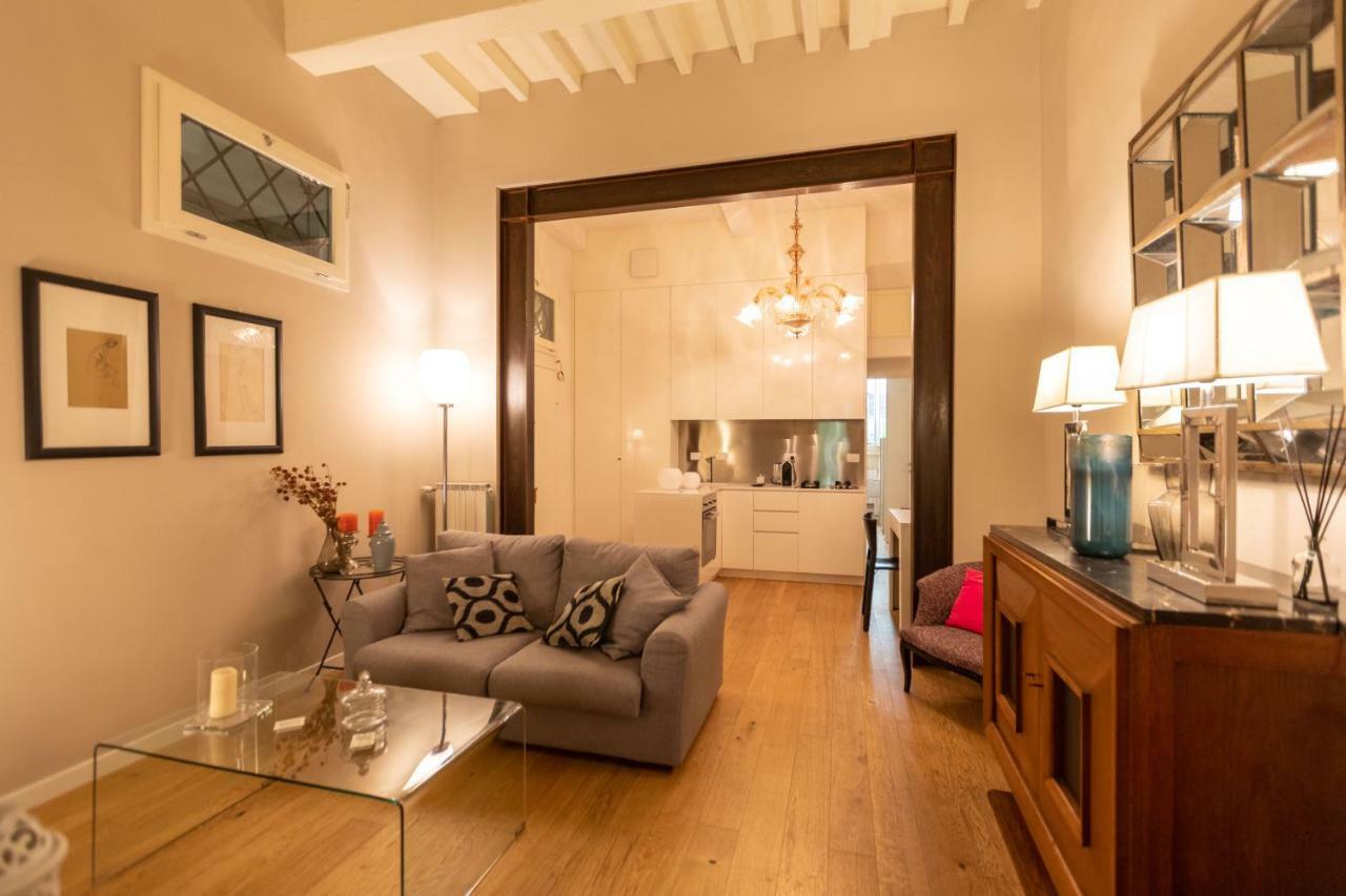 Santa Croce Luxury 2 Bedroom Florence Ngoại thất bức ảnh